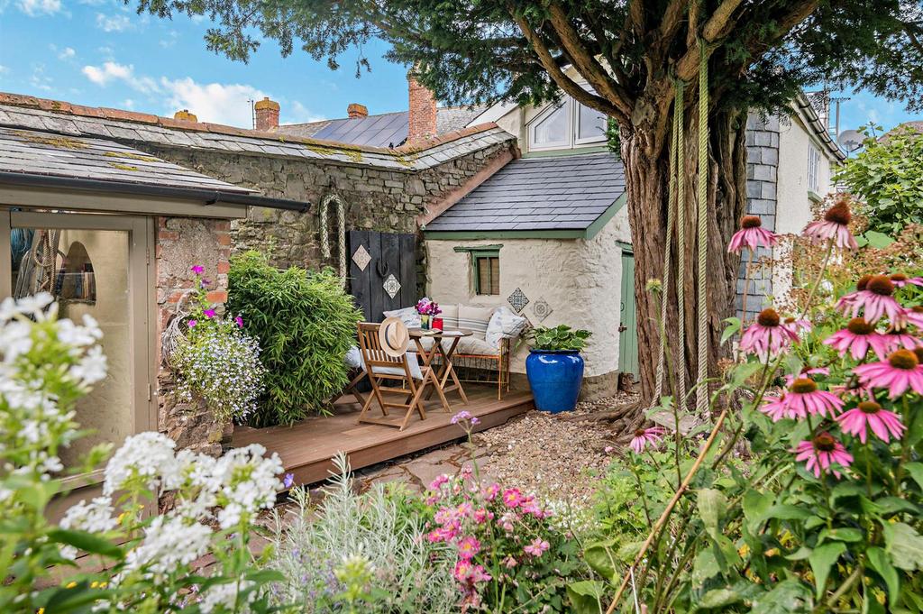 Cottage seating area