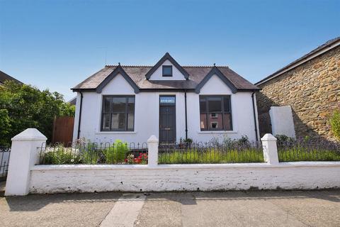 3 bedroom detached bungalow for sale, Park Street, Fishguard