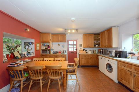 4 bedroom detached house for sale, Quinta, Weston Rhyn, SY10 7LU