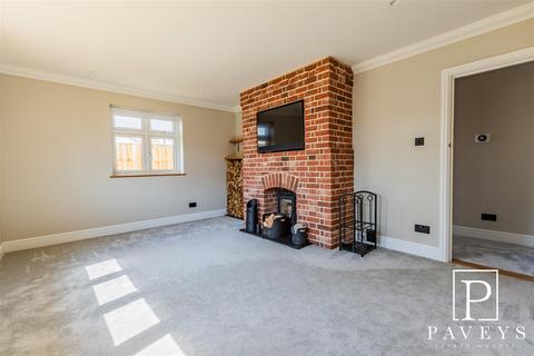 4 Amerells Road, Little Clacton, Clacton-on-sea, CO16 9HA
