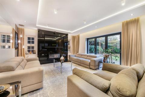 5 bedroom detached house for sale, Shrubbs Hill Lane, Ascot