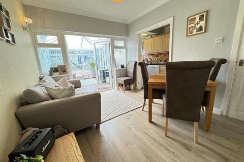 54 Foden Road, Birmingham, B42 2EW