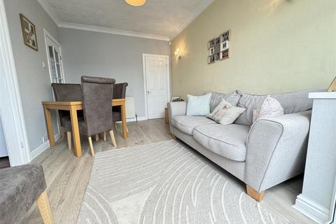 54 Foden Road, Birmingham, B42 2EW