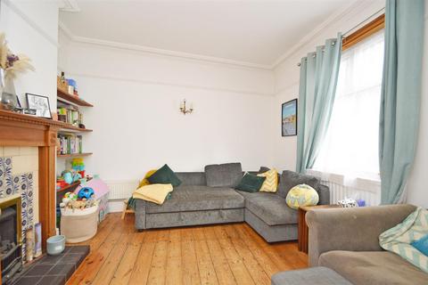 3 bedroom end of terrace house for sale, Monkmoor Road, Shrewsbury