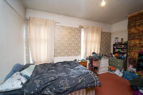 24 Alphonsus Street, Manchester, M16 7QS