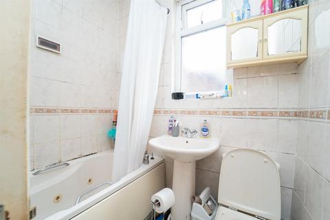 24 Alphonsus Street, Manchester, M16 7QS