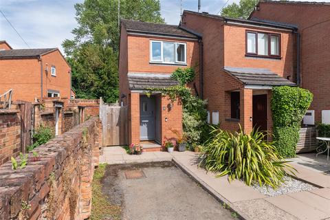 2 bedroom end of terrace house for sale, Grange Close, Warwick