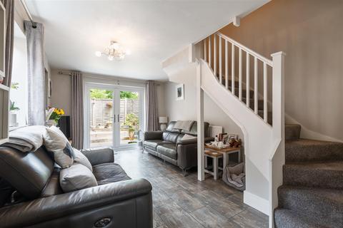 2 bedroom end of terrace house for sale, Riverside View, Warwick