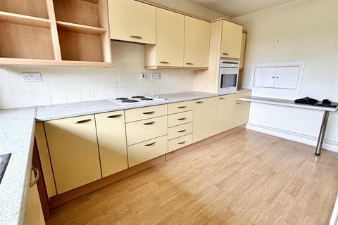 2 bedroom apartment for sale, Spur Close, Wimborne BH21