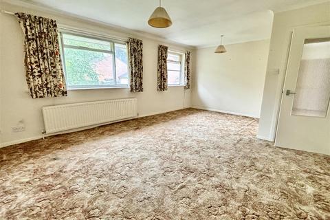 2 Spur Close, Wimborne, BH21 2UG