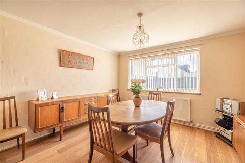 3 bedroom semi-detached house for sale, Meadow Way, Old Windsor, Windsor