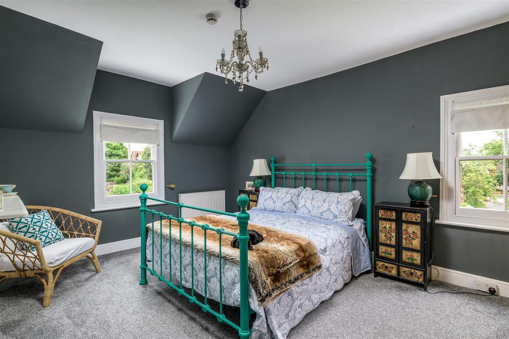 240805 - 45 Chaucer Road, Bedford - 26.jpg