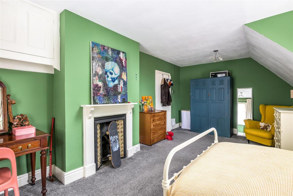 240805 - 45 Chaucer Road, Bedford - 31.jpg