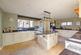 Kitchen breakfast room