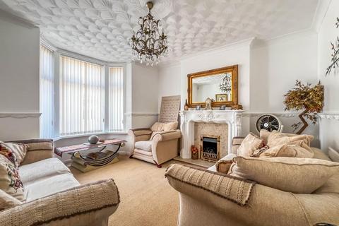 4 bedroom end of terrace house for sale, Cavendish Street, Peterborough PE1