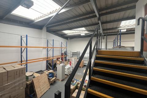 Industrial unit to rent, Gatwick Road, Crawley RH10