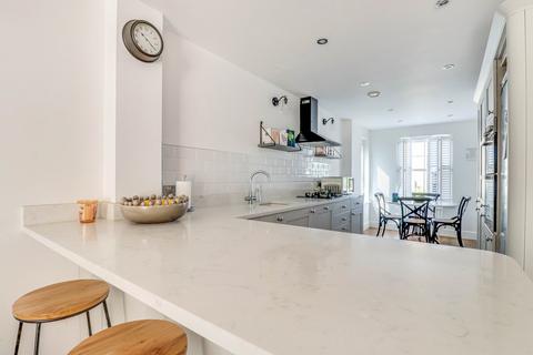 28 Gunners Rise, Shoeburyness, Southend-on-sea, SS3 9BY