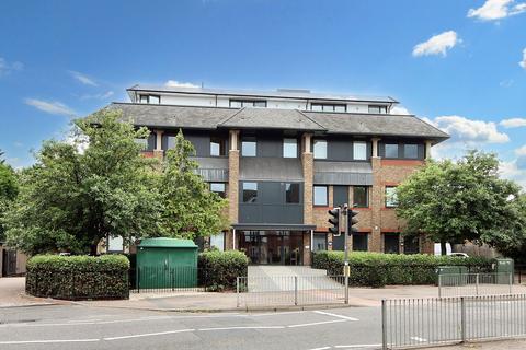 1 bedroom apartment for sale, Aldenham Road, Bushey, WD23