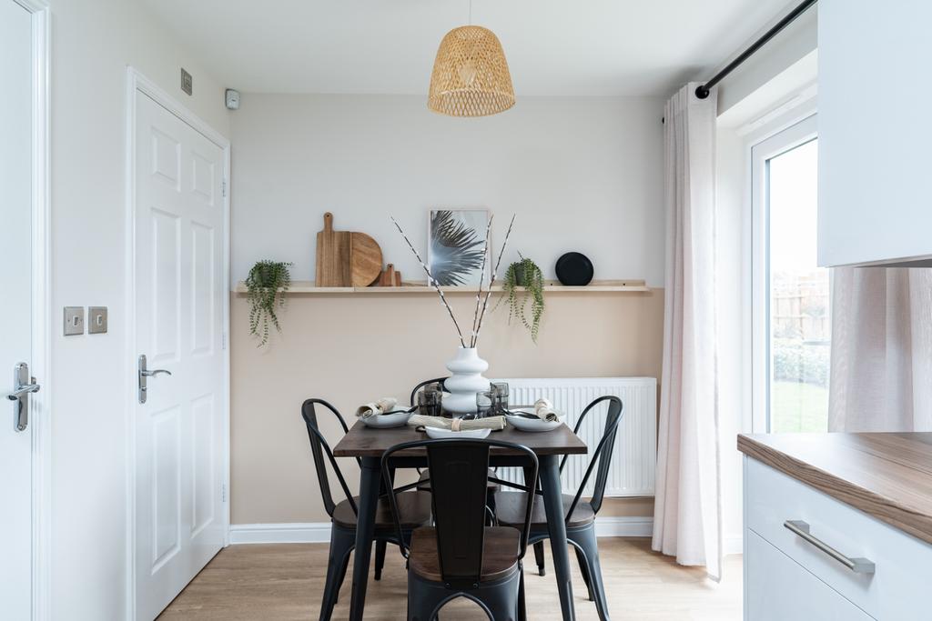 Fergus show home dining area