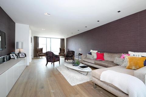 3 bedroom apartment for sale, Lion Court, Magdalen Street, London, SE1