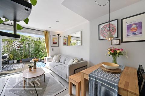 2 bedroom apartment for sale, Portland Road, South Norwood