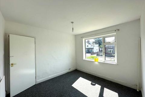 225 Burringham Road, Scunthorpe, DN17 2BQ