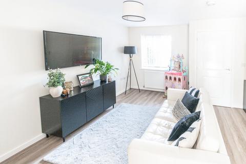 37 Llys Cambrian, Godrergraig, Swansea, SA9 2EY