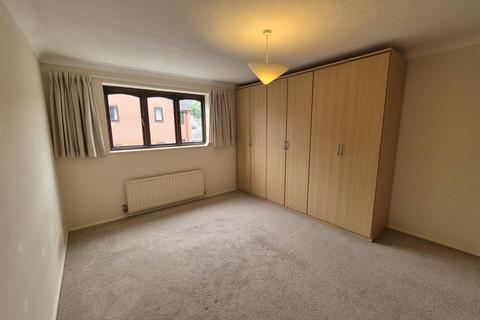 2 bedroom flat for sale, 10 Sandford Court, Church Stretton, Shropshire