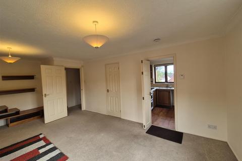 2 bedroom flat for sale, 10 Sandford Court, Church Stretton, Shropshire