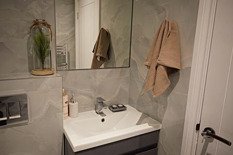 undefined, Apt 29, 113 The Headrow, The Headrow LS1