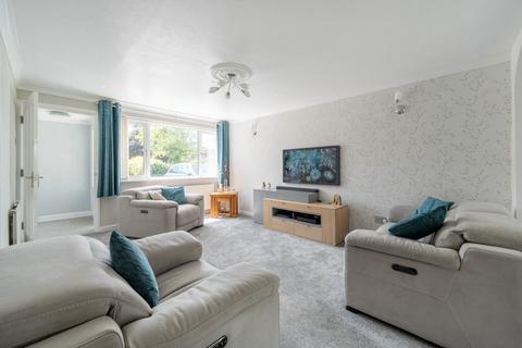 37 Derwent Road, Basingstoke, RG22 5JD