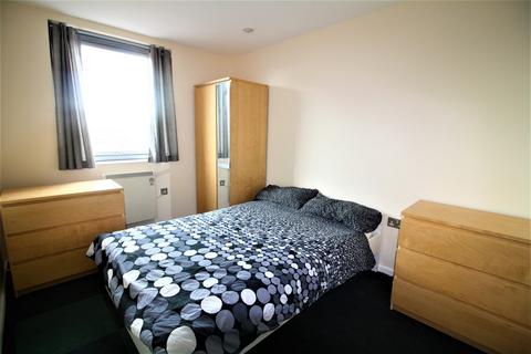2 bedroom apartment to rent, Broughton House, 50 West Street