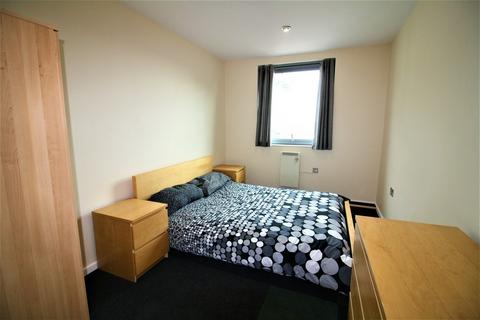 2 bedroom apartment to rent, Broughton House, 50 West Street