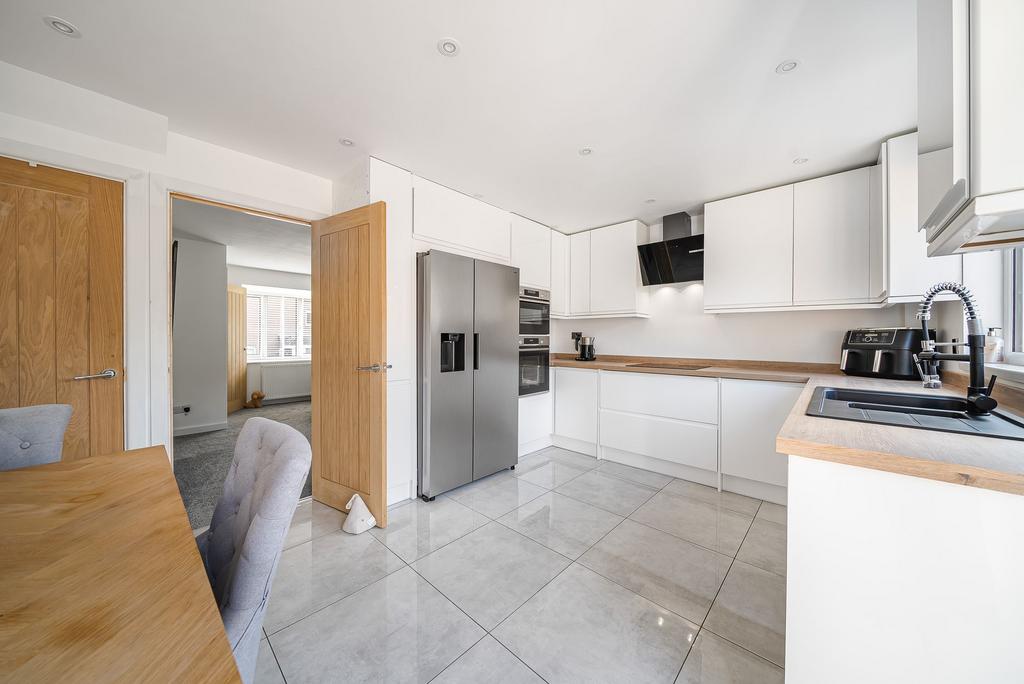 Kitchen (3)