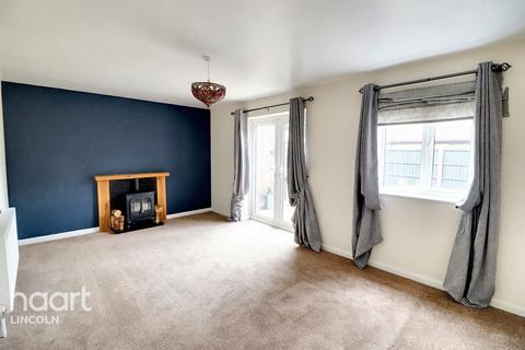 3 bedroom semi-detached house for sale, Archer Court, Bishop Norton