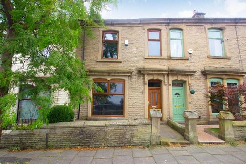 5 bedroom terraced house for sale, Falcon Avenue Darwen BB3 1QX