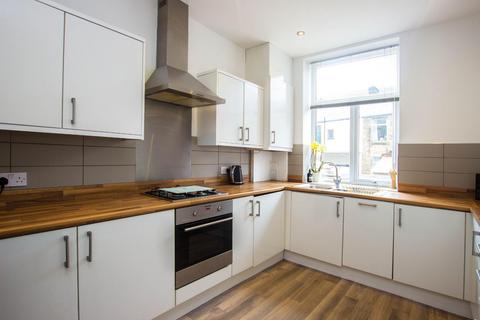 8 Falcon Avenue, Darwen, BB3 1QX