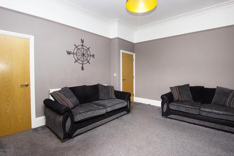 8 Falcon Avenue, Darwen, BB3 1QX