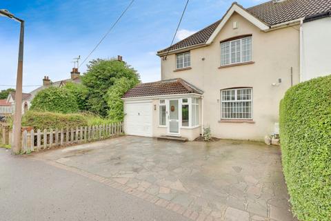 4 bedroom semi-detached house for sale, New Road, Benfleet, SS7