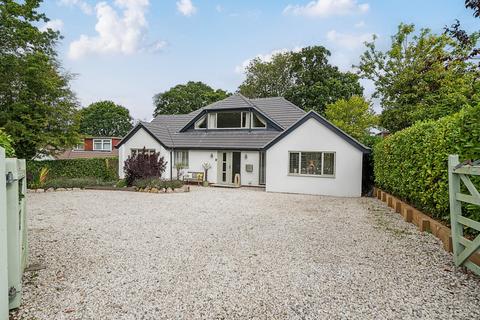 3 bedroom detached house for sale, Burridge Road, Burridge, SO31