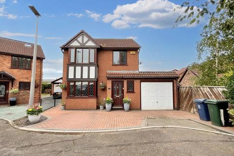 4 bedroom detached house for sale, Lancaster Gate, Southport PR9