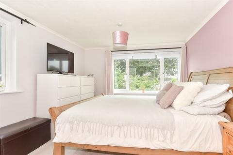 2 Acres Platt, Cranleigh, GU6 7DA