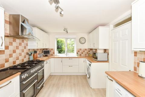 2 Acres Platt, Cranleigh, GU6 7DA