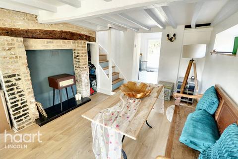 3 bedroom detached house for sale, Main Street, Scothern