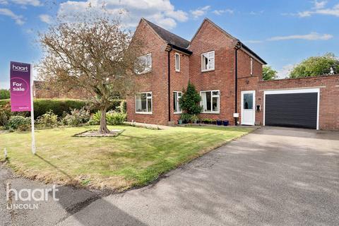 3 bedroom detached house for sale, Canberra Crescent, Hemswell