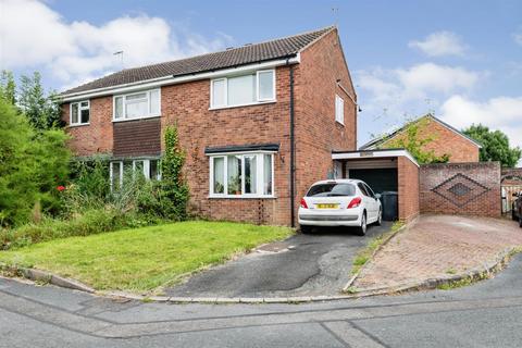 2 bedroom semi-detached house for sale, Sycamore Avenue, Evesham