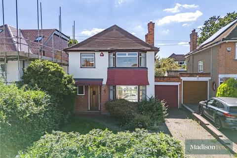 3 bedroom link detached house for sale, Oak Lodge Avenue, Essex IG7