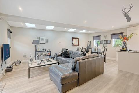 2 bedroom end of terrace house for sale, Coppice Row, Theydon Bois, Essex