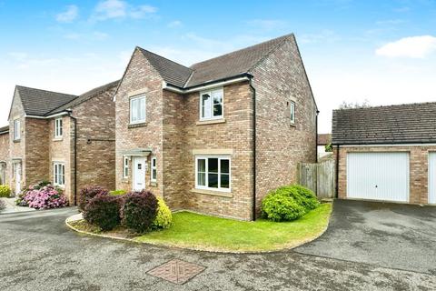 4 bedroom detached house for sale, Blestium Drive, Usk NP15