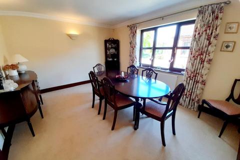 4 bedroom character property for sale, School Lane, Springthorpe, Gainsborough